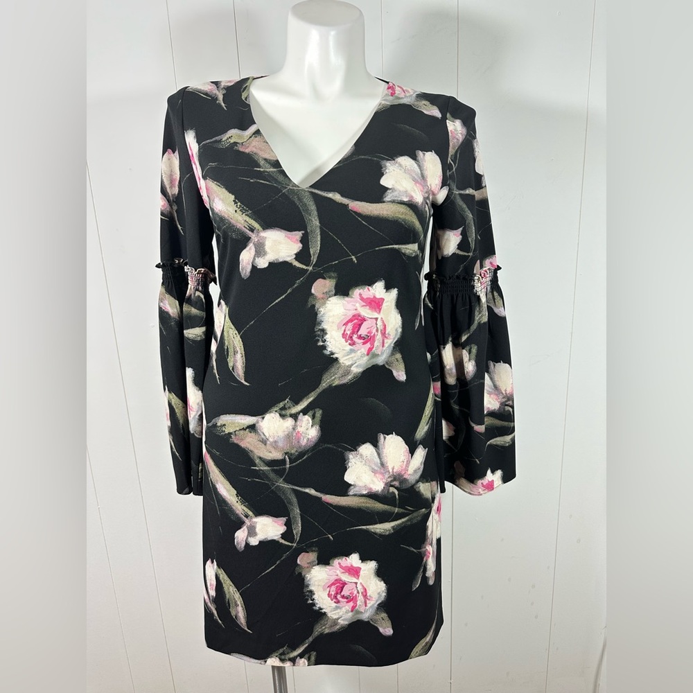 White House Black Market Women’s Sz 10 Black Floral Long Bell Sleeve Dress